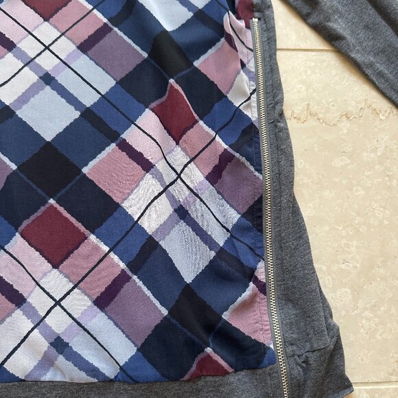 Unique Long Sleeved Top by Two by Vince Camuto - Gently Worn - Picture 2 of 4